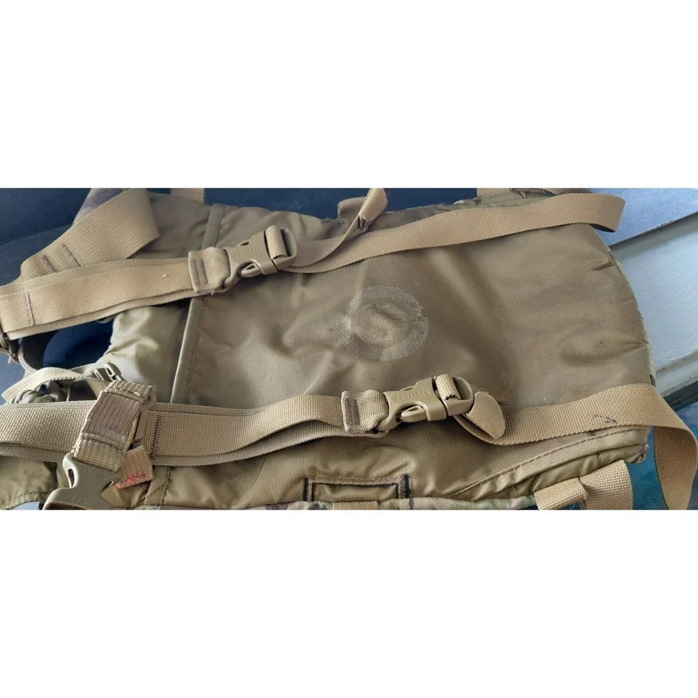 Military tactical use CamelBak Ambush tactical Bag Missing Reservoir Part AS IS